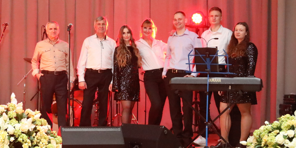 Громкая премьера: у АГАТа теперь есть свой кавер-бэнд!