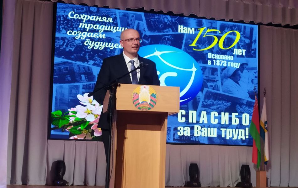 AGAT management congratulated the staff members of OJSC Tekhnika Svyazi
