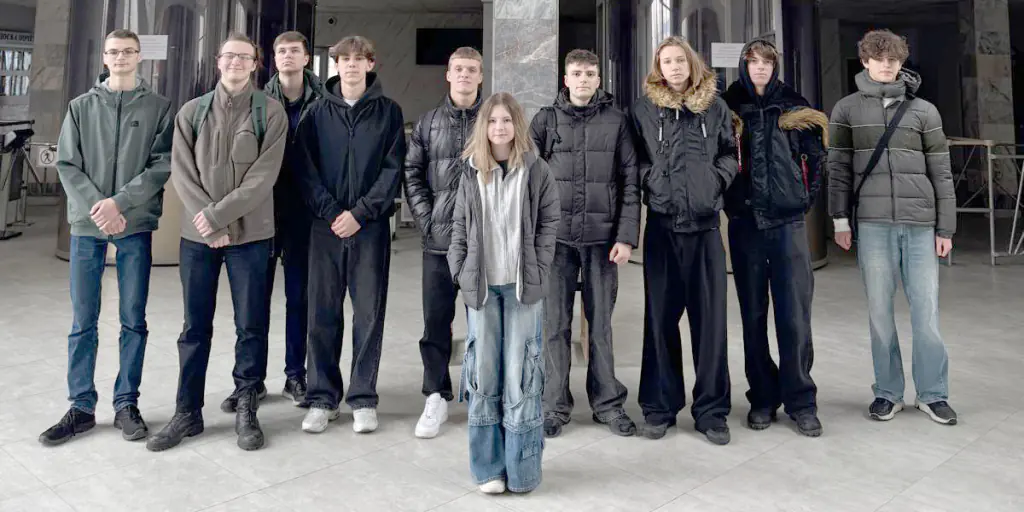 AGAT opened its doors to capital high school students