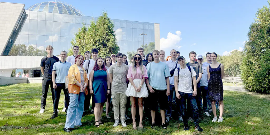 Молодое пополнение в рядах холдинга